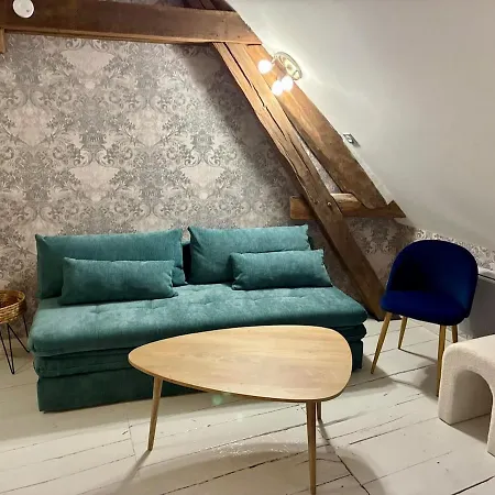 L Escale Troyenne - T31 트루아