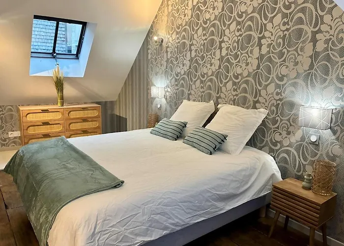 L Escale Troyenne - T31 * Troyes